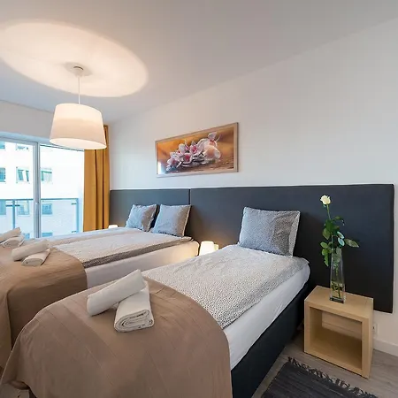 Apartamenty Benthos Towarowa Poznan Exterior photo